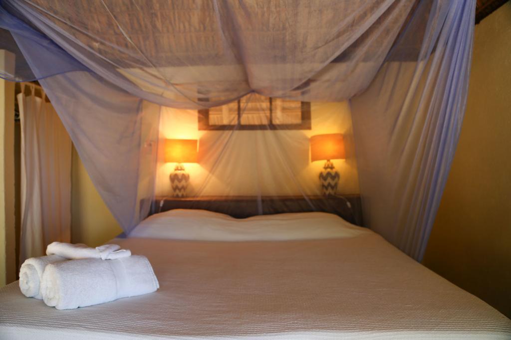 Hotel Bahia De La Luna Arroyo Cruz Eksteriør bilde