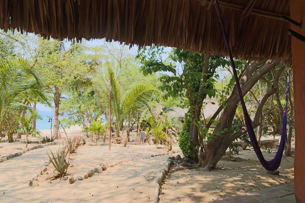 Hotel Bahia De La Luna Arroyo Cruz Eksteriør bilde